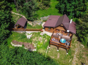 SOVIA WELLNESS CHATA s jacuzzi kaďou a saunou, Čingov
